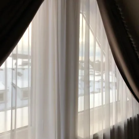 Horec With Parking In The Garage *