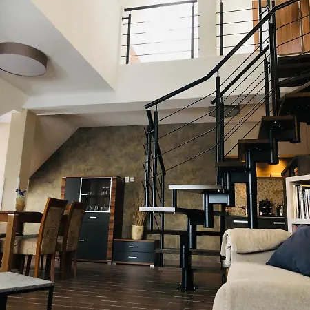 Appartement Horec With Parking In The Garage