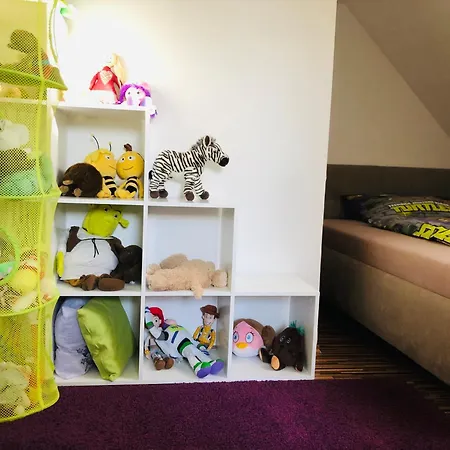 Horec With Parking In The Garage *