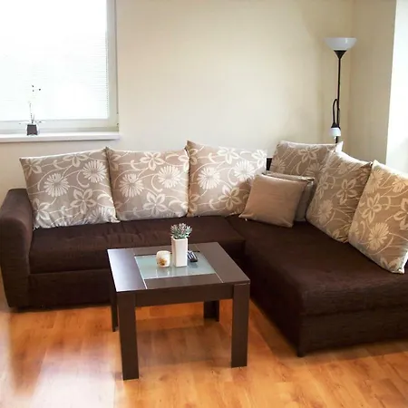 Horec With Parking In The Garage *